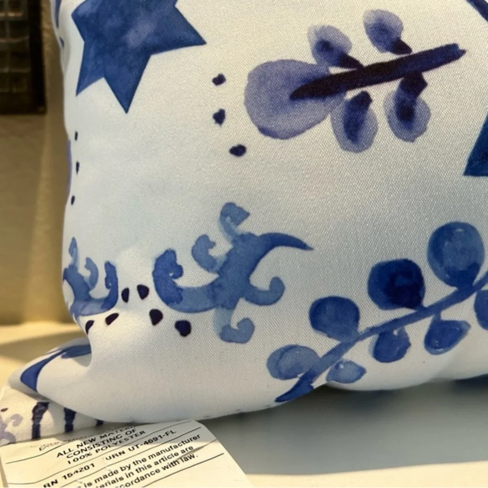 One Bella Casa‎ Love & Light Hanukkah Menorah Candle Decorative Filled Pillow
